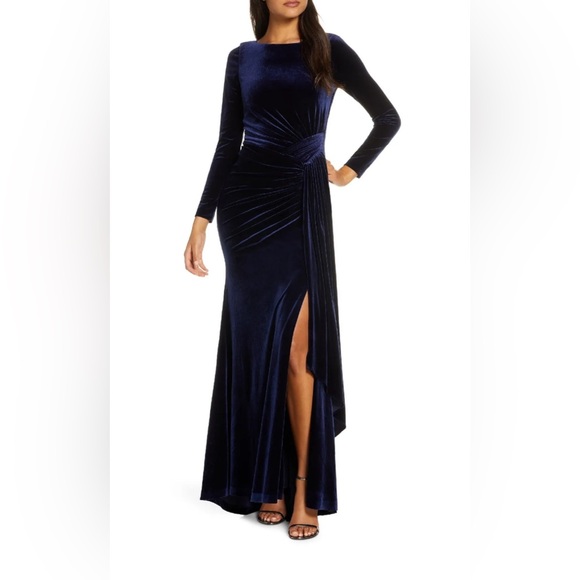 VINCE CAMUTO Navy Blue Ruched Velvet Formal Gown or Dress Sz 4 w/ Side Slit - Picture 4 of 12
